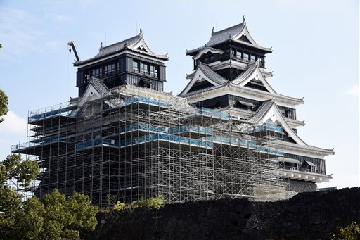 熊本城入園料８００円に値上げ 熊本市方針 天守閣公開機に 熊本日日新聞社