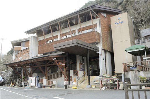 球磨村 かわせみ 運営三セクが撤退 宿泊減 豪雨が追い打ち 熊本日日新聞社