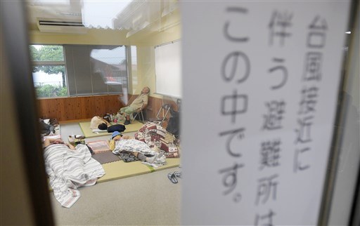 備え 新たな形も 台風１０号 ホテル避難や立体駐車場活用 熊本日日新聞社