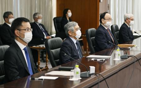 日銀 景気 持ち直している 熊本日日新聞社