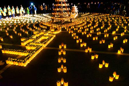 新潟県中越地震から１７年で追悼 旧山古志村 鐘の音に祈り 共同通信 熊本日日新聞社