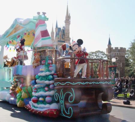 東京ディズニー 限定企画を公開 クリスマス向け パレードや食事 共同通信 熊本日日新聞社