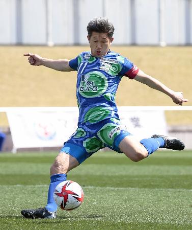 カズ初シュート 決めたかった 試合前半のみ出場 共同通信 熊本日日新聞社