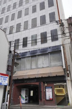 　事件があった富山県高岡市内のホテル＝１８日