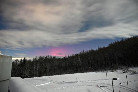 　北海道名寄市で観測されたオーロラ＝１日夜（なよろ市立天文台提供）