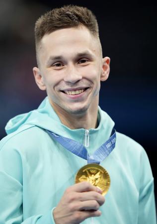 　ＡＩＮとしてトランポリン男子に出場し、金メダルを獲得したベラルーシのイワン・リトビノビッチ＝２日、パリ（共同）