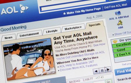 　アメリカ・オンライン（ＡＯＬ）のホームページが表示されたＰＣ画面＝２００６年（ＡＰ＝共同）