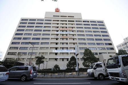 　神戸海上保安部が入る合同庁舎＝２０１０年、神戸市中央区