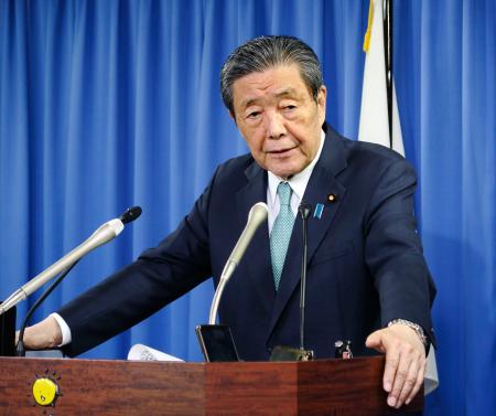 　記者会見する自民党の森山幹事長＝２日午後、東京・永田町の党本部