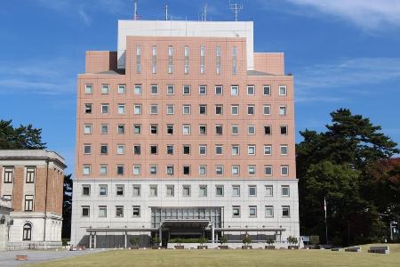 　群馬県警察本部＝前橋市大手町