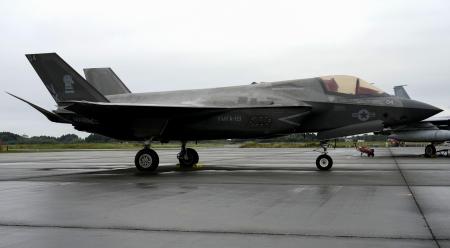 　米軍のＦ３５Ｂステルス戦闘機