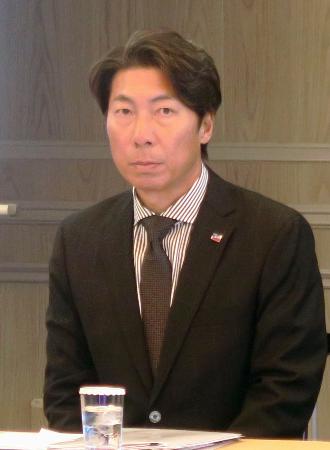 　ヤクルトのスタッフ会議に出席した高津監督＝２１日、東京都内