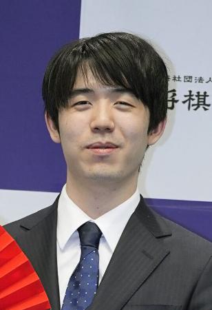 　藤井聡太王将