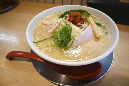 　山形市の飲食店のラーメン