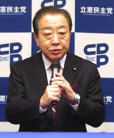 　記者会見する立憲民主党の野田代表＝８日午前、前橋市