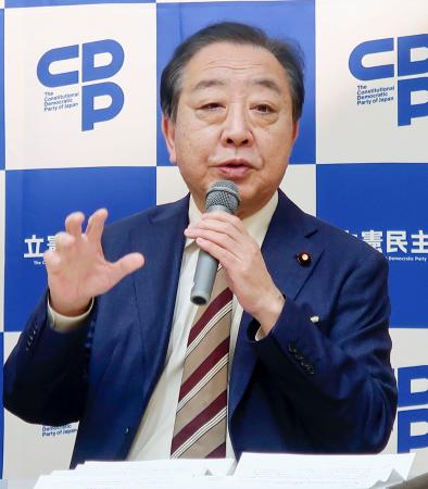 　和歌山市で記者会見する立憲民主党の野田代表＝９日