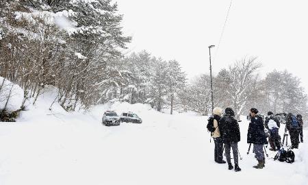 　３人が遭難、死亡した事故現場付近＝１８日、福島市郊外