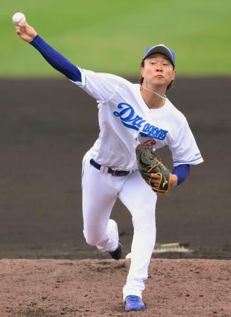 　２回を無失点と好投した中日・高橋宏＝北谷