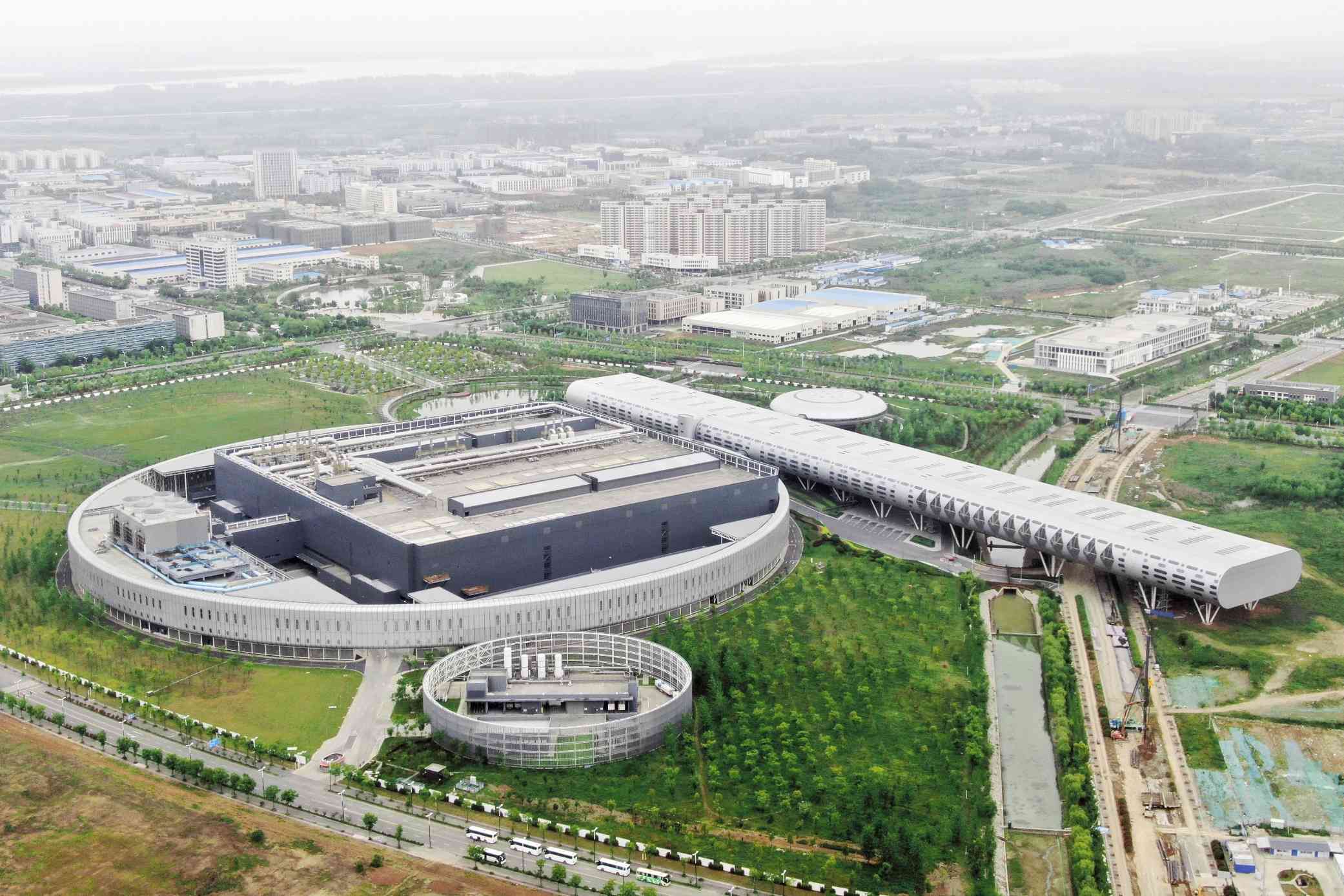 中国江蘇省南京にある台湾積体電路製造（TSMC）の工場＝2021年5月（共同）