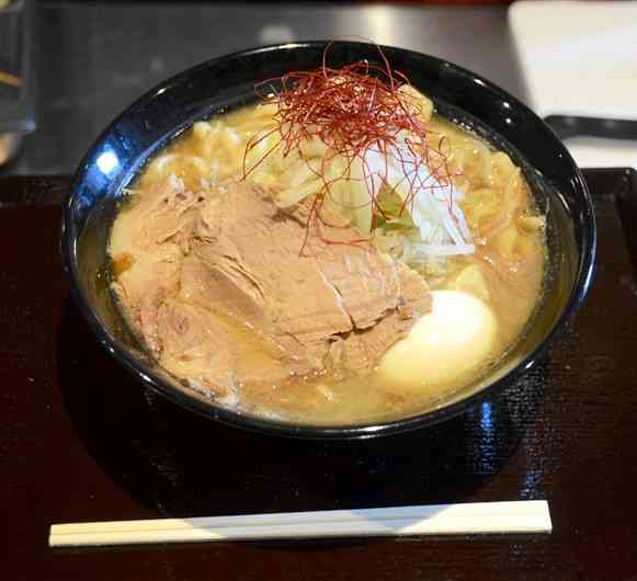 「洋二郎ラーメン」＝熊本市中央区