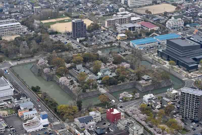 八代城400年 貴重な発見 熊本日日新聞社