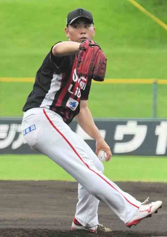 火の国のリーグ2連覇に貢献した芦谷＝9月3日、リブワーク藤崎台