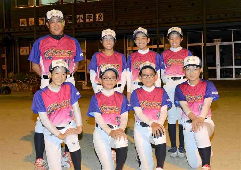 お願い ソフトボール女子集まれ 菊池市拠点の小学生チーム 存続ピンチ 市外からの参加もok 熊本日日新聞社