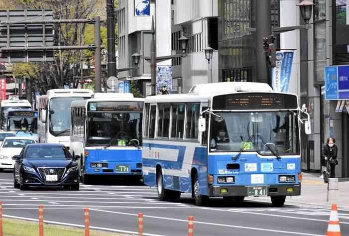 熊本市中心部を走る路線バス