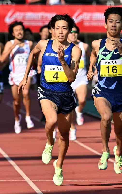 昨年の大会で男子1500メートルを制した三浦龍司（4、順大）＝えがお健康スタジアム（後藤仁孝）