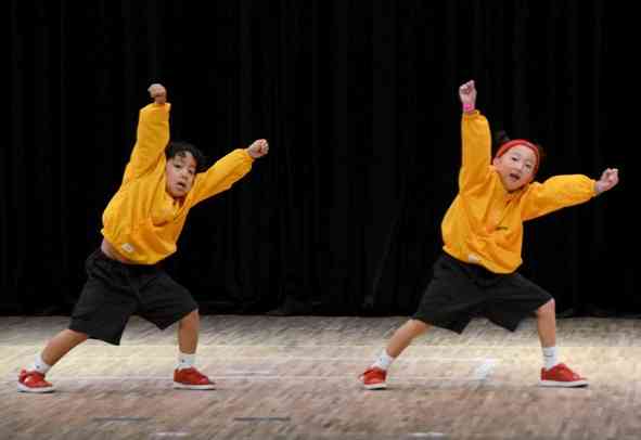 熊日ストリートダンスコンテスト2023小学生の部で優勝した「freedom　nature」＝熊本市中央区