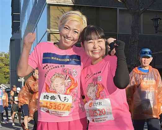 義足の主婦、三度目の正直！ 熊本城マラソンでフル完走 熊本市の横田