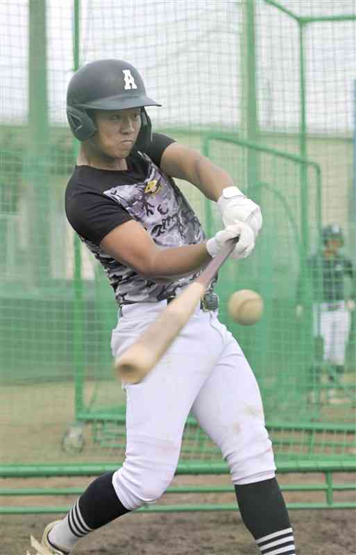 【電子版限定】低反発バット、夏への戦略は?　各校監督の受け止め　全国高校野球選手権熊本大会出場校アンケート