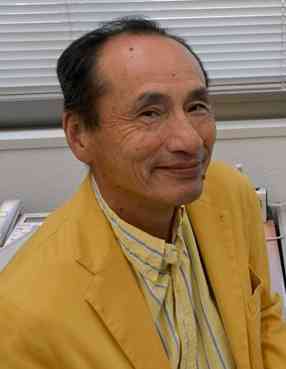 松田俊郎氏