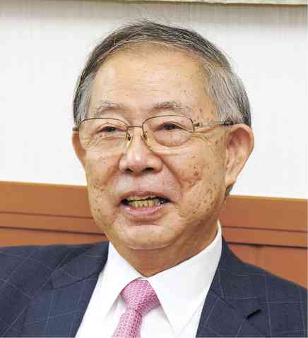 代表取締役会長　古庄忠信氏