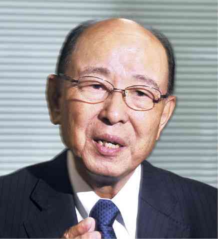 理事長　甲斐達也氏