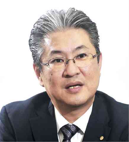 代表取締役社長　岩間雄二氏