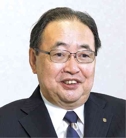 理事長　鴻池卓児氏