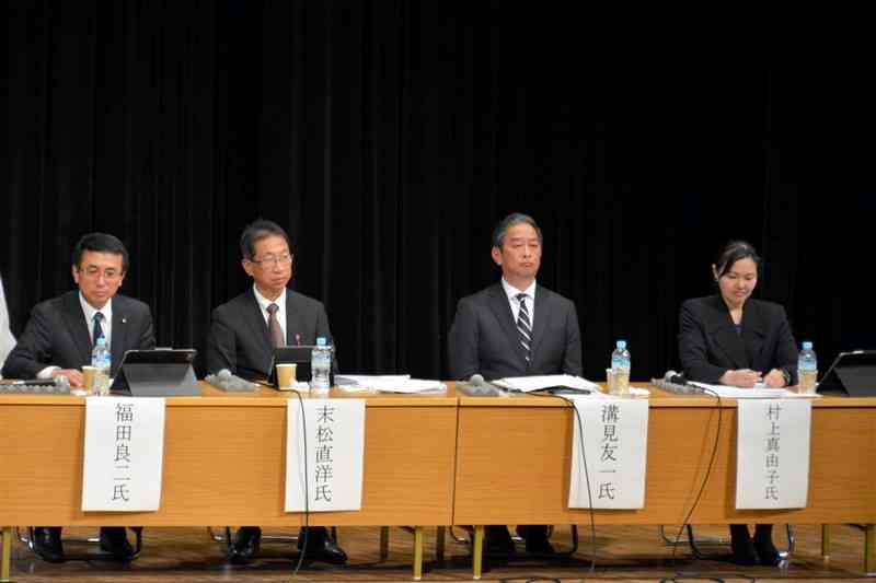 宇城市長選を前に開かれた公開討論会＝22日、同市